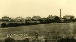 Black and white photo of A postcard of the 2nd Southern Hospital, Southmead around the year 1917.