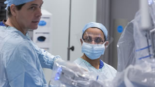 Medical people wearing masks