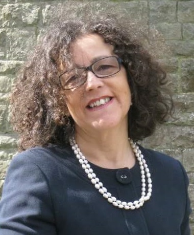 Headshot of Carmen Arnaiz