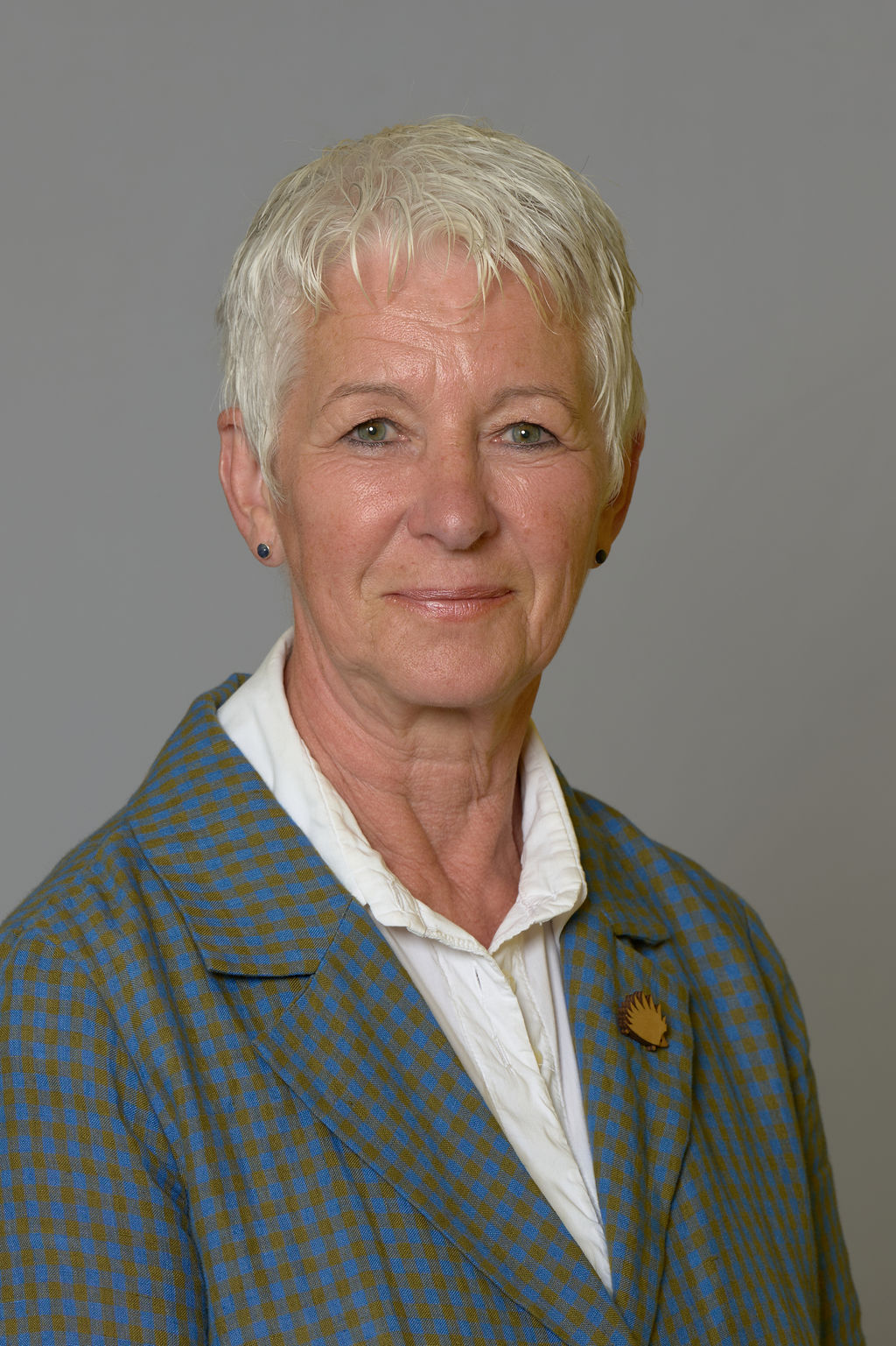A head and shoulders photo of Ingrid.