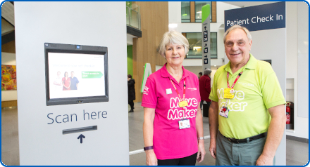 Move Maker volunteers by patient check-in