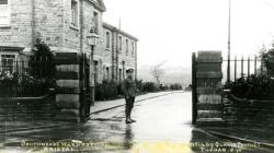 Black and white photo of Southmead War Hospital around the year 1916. Westgate House - is on the left.