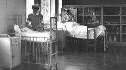 Camera photo of Nurses demonstration room, around the year 1950.