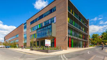 Learning & Research Centre Learning & Research Centre